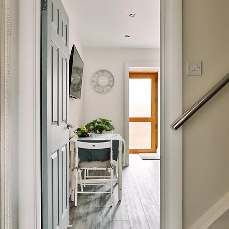 Family Town House Βίλα Μπέλφαστ Εξωτερικό φωτογραφία